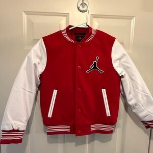 Jordan Kids Letter Varsity Jacket M Red White Black detail